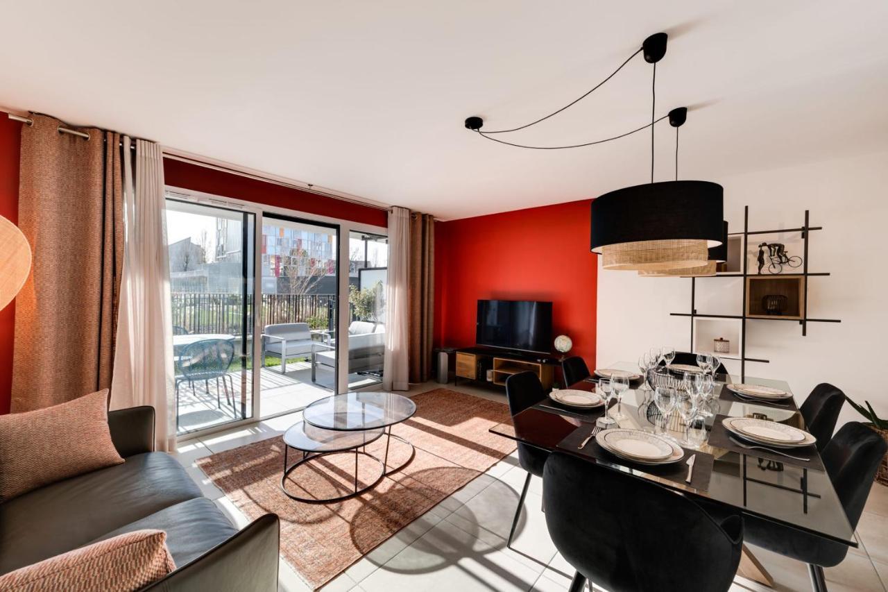 Le Reposoir - New 2 Bedroom Apartment With Terrace & Garage Annecy Exterior foto