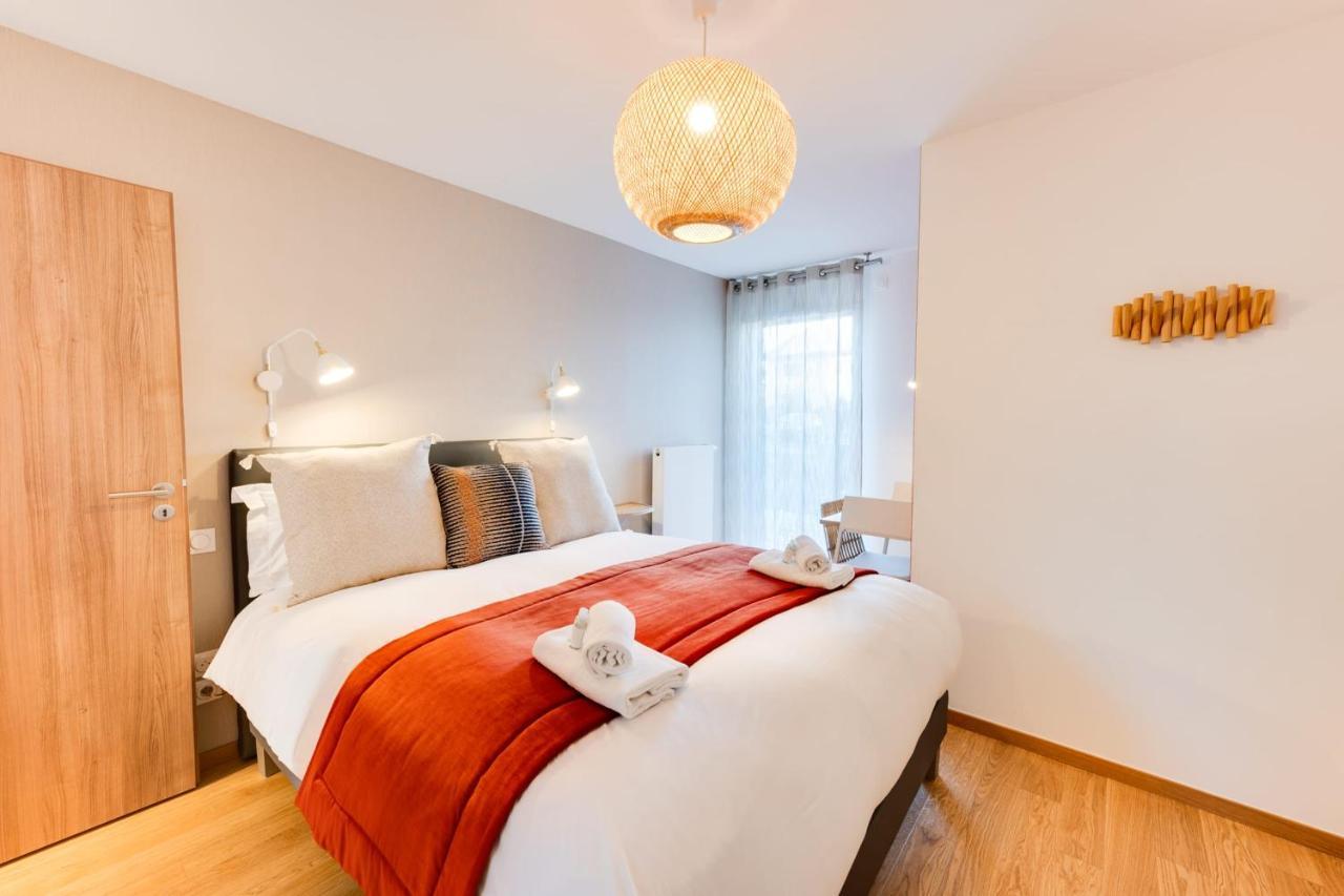 Le Reposoir - New 2 Bedroom Apartment With Terrace & Garage Annecy Exterior foto