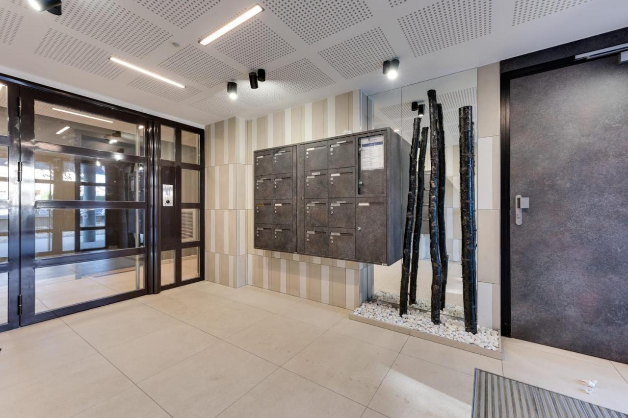 Le Reposoir - New 2 Bedroom Apartment With Terrace & Garage Annecy Exterior foto